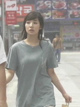 park min young boobs